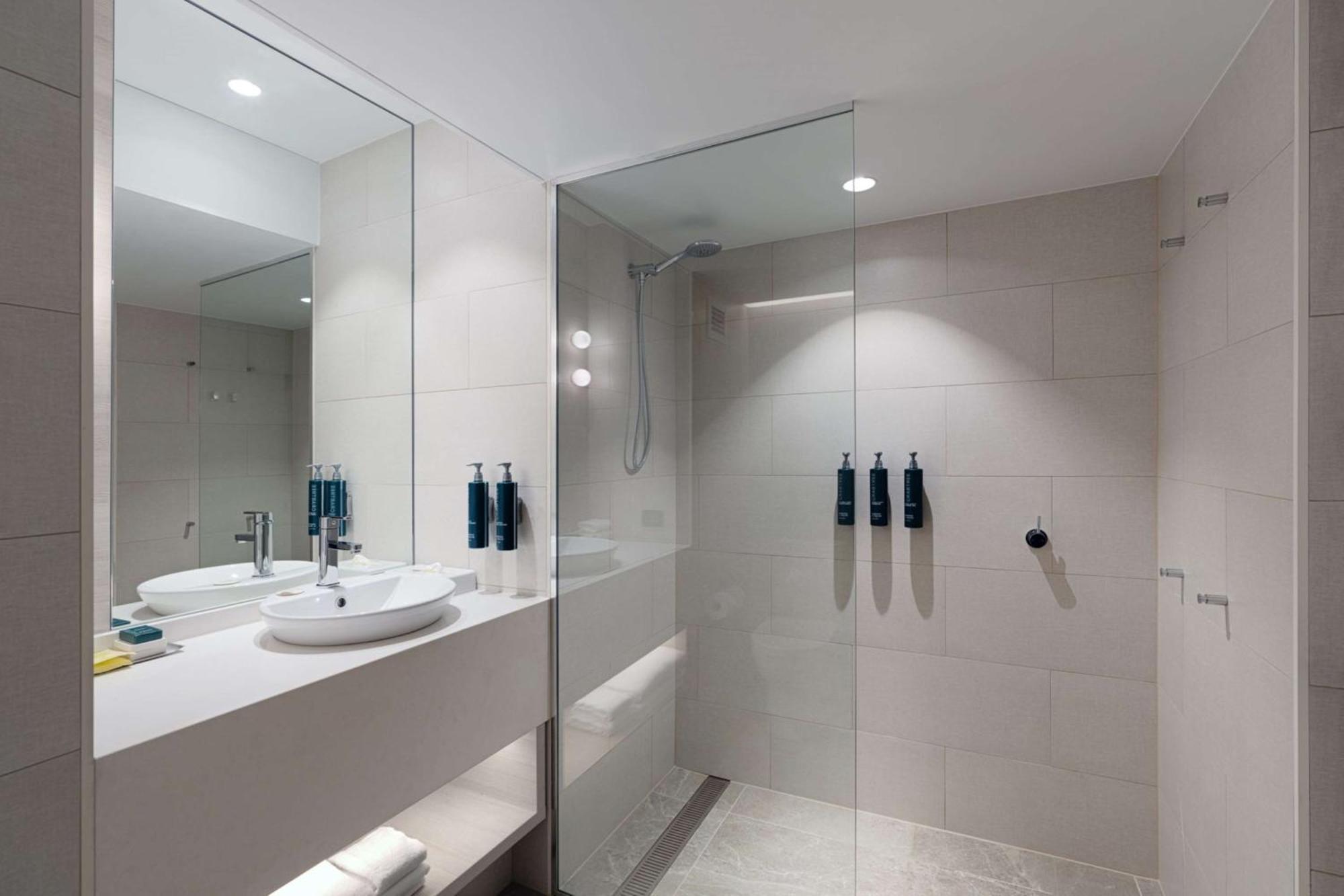Doubletree By Hilton Esplanade Darwin Otel Dış mekan fotoğraf