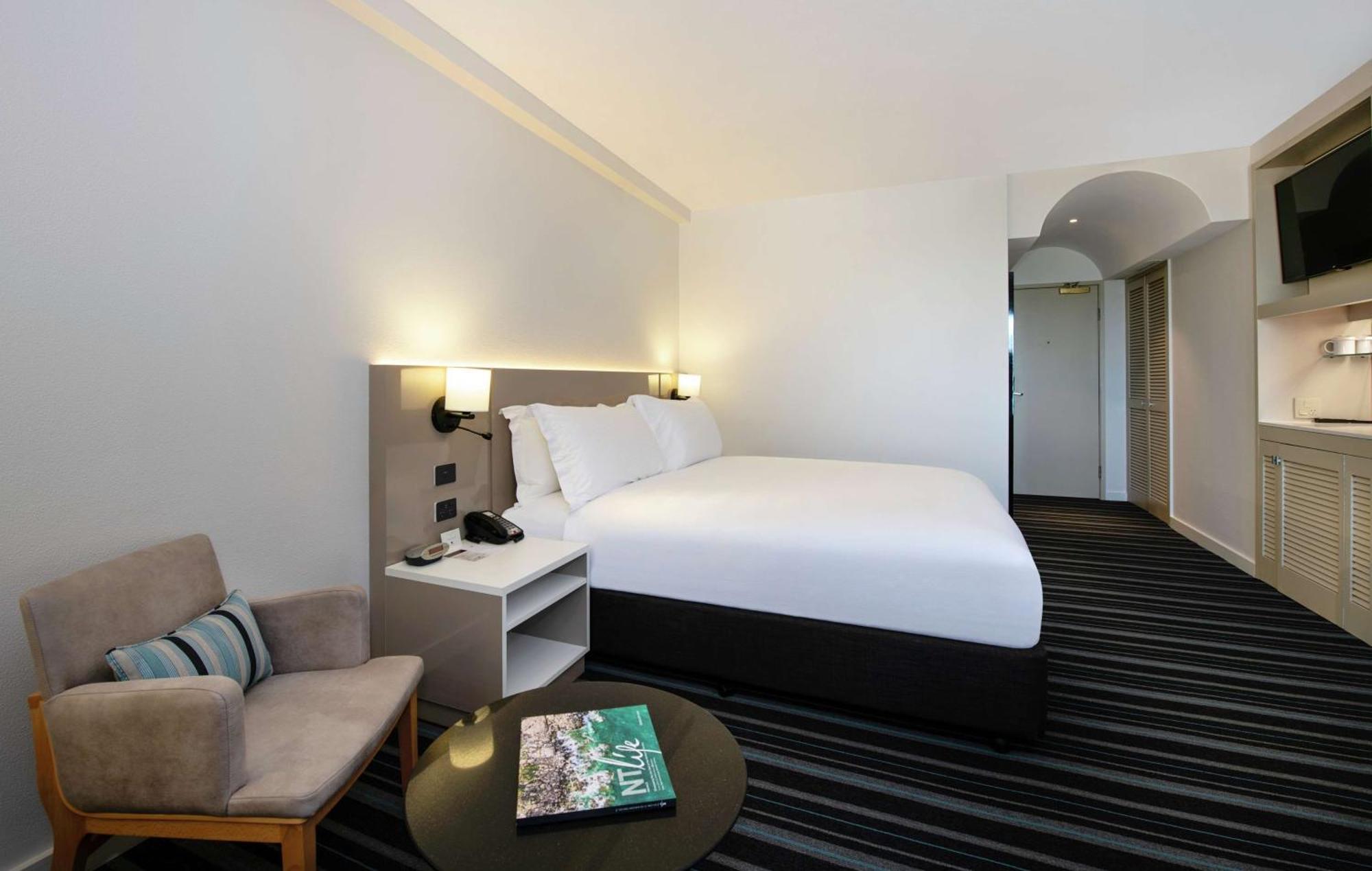 Doubletree By Hilton Esplanade Darwin Otel Dış mekan fotoğraf