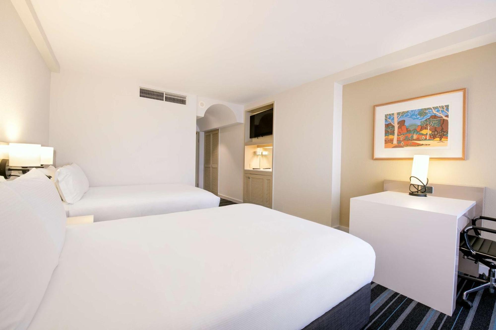 Doubletree By Hilton Esplanade Darwin Otel Dış mekan fotoğraf