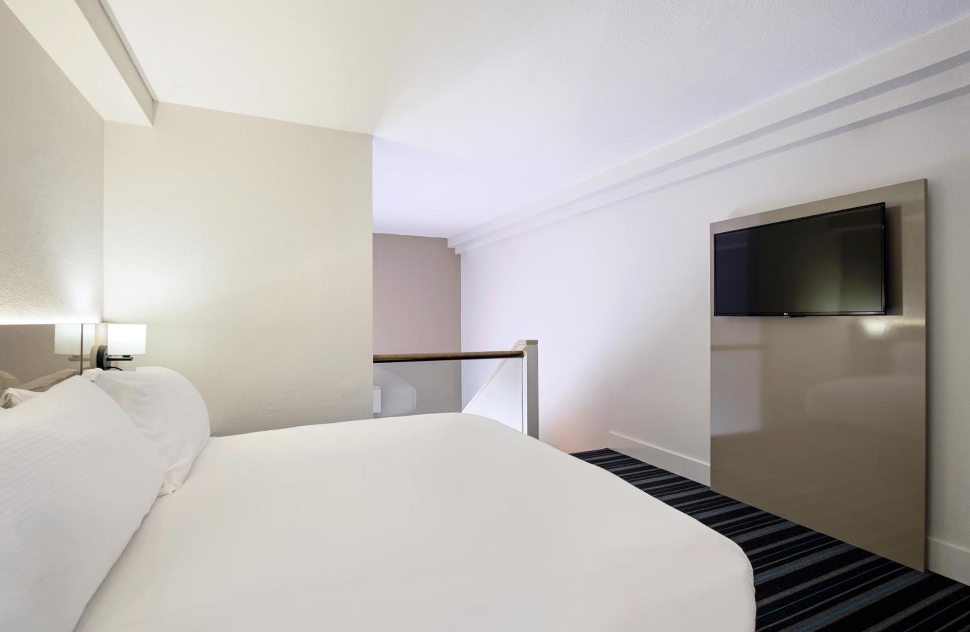 Doubletree By Hilton Esplanade Darwin Otel Dış mekan fotoğraf