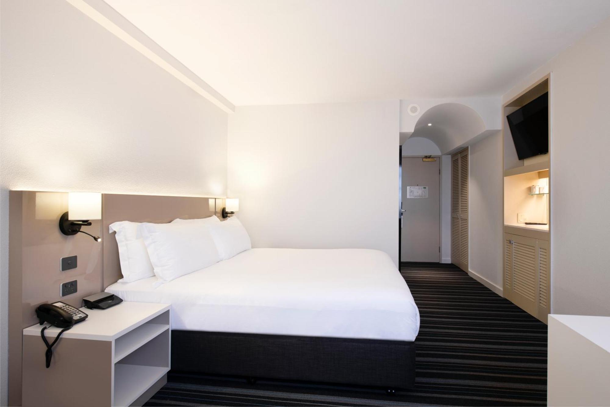 Doubletree By Hilton Esplanade Darwin Otel Dış mekan fotoğraf