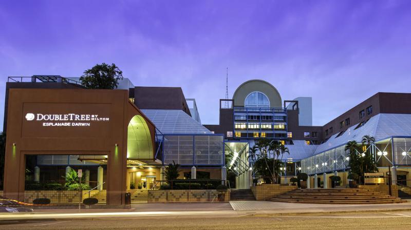 Doubletree By Hilton Esplanade Darwin Otel Dış mekan fotoğraf